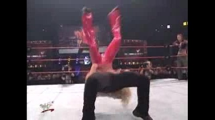 W W F Rebellion - Stacy Keibler and Mighty Molly vs Torrie Wilson and Lita