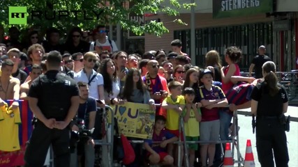 FC Barcelona Players Arrive in Berlin for Champions League Final