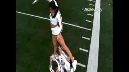 Мажоретки На Забавен Кадър