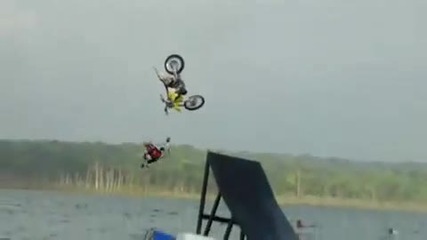 Hydro - Jump - Travis - Pastrana