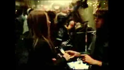 Avril Lavinge - Nobodys home (za konkursa na chaconmania )