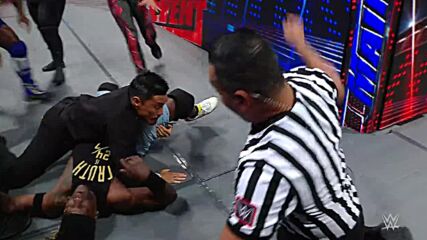 24/7 Title changes hands multiple times in wild scuffle: WWE Main Event, June 23, 2022