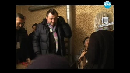 Шатра 07.02.2013 Част 2/2 ( Джуджи, Слабаков и Любо )