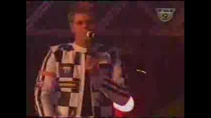 Westlife - When Youre Looking Like That - Live