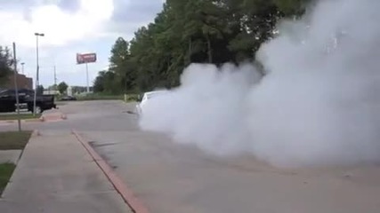 2011 Shelby Gt500 Burnout