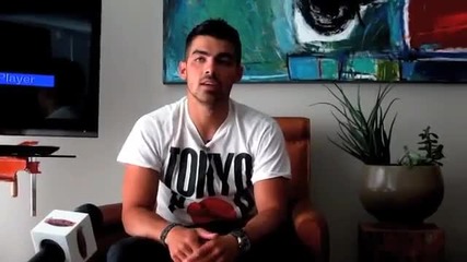 How Does Joe Jonas Handle Singing Personal Songs Live