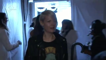 fashiontv Ftv.com - Paris Fw S S 11 - Maison Martin Margiela Arrivals 