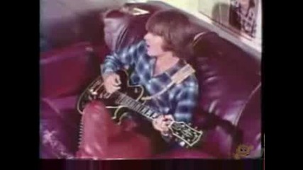 Looking Out My Back Door - Creedence Clearwater Revival