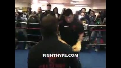 Joe Calzaghe Open Workout Days Before Jones Jr. Fight 