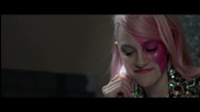 Juliette Lewis, Ryan Guzman in 'Jem and the Holograms' First trailer
