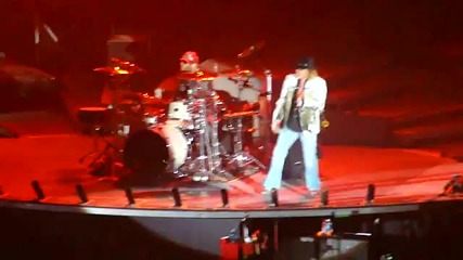 Guns N Roses - Welcome to the Jungle - Puerto Rico 2010 