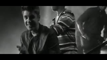 Justin Bieber - Fa La La ft. Boyz Ii Men
