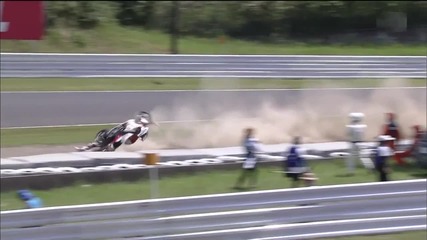 Мотоциклетист катастрофира по време на състезание в Япония