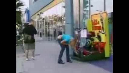 скрита камера с жени по прашки