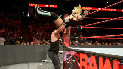 Kalisto vs. Elias: Raw, Sept. 11, 2017