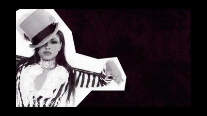 Multifemale: Notorious