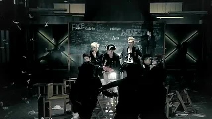 Nu_est_face