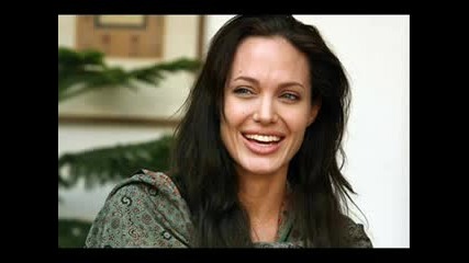 Angelina Jolie Kids Vs Smile