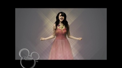 Selena Gomez - Naturally Official Music Video