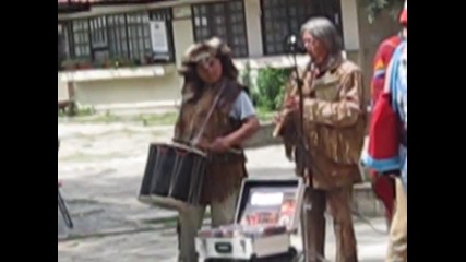Индианска музика • Индианци във Созопол