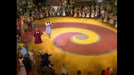 Follow_the_yellow_brick_road_the