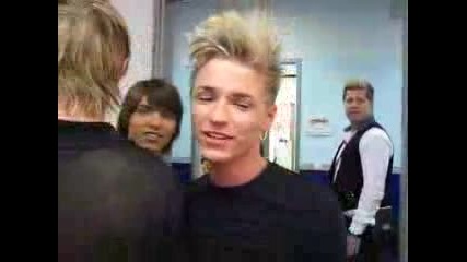 Us5 - Backstage Bss
