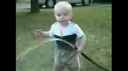baby vs voda 