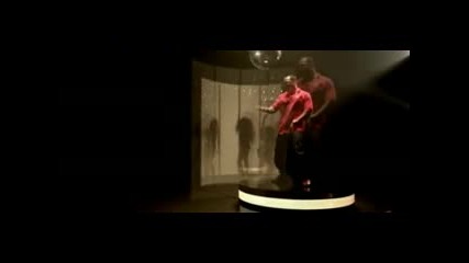 Flo Rida Feat. Kesha - Right Round