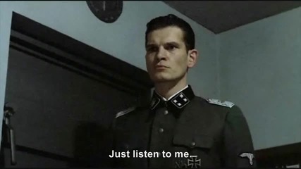 Хитлер губи гласа си 