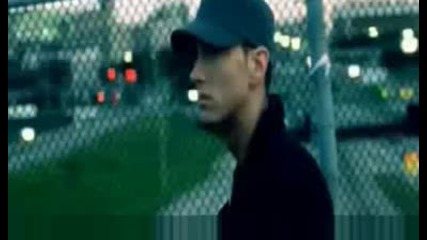 на - Eminem - Beautiful