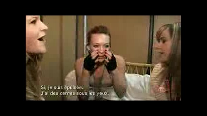 Hilary Duff Backstage Interwiew