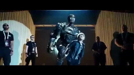 Real Steel Cool Dance , Dancing Robot Atom with Max (dakota Goyo) & Hugh Jackman