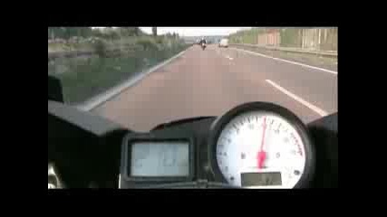 Yamaha R6 vs Kawasaki Ninja