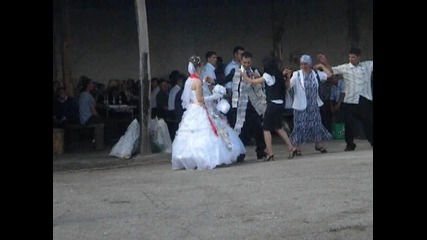 Svatba v Sinq voda [dance]