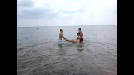 Дали Да Не Я Хвълим? Браво Боби