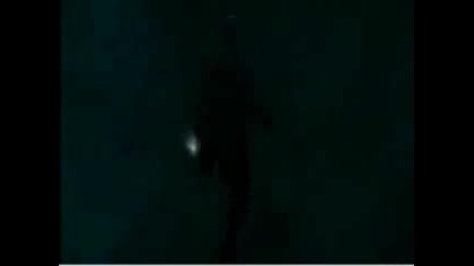 New moon - Бела скача от скалата