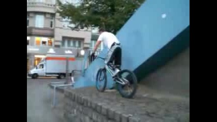 Trailvideo Crazy Biker