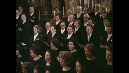 W. A. Mozart - Requiem - 01 Requiem aeternam