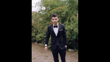 Joe Jonas на корицата на списание Paper