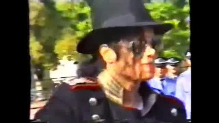 Michael Jackson with Romanian Police