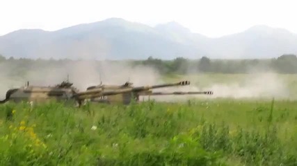 Стрелба със Сау 2с19 -мста-с