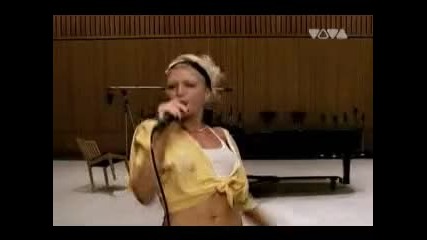 Gwen Stefani - What You Waiting For