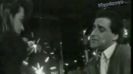 Βασίλης Καρράς - Κάτω Τα Χέρια Σου - долу ръцете ти