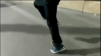 Justin Bieber singing Skidamarink
