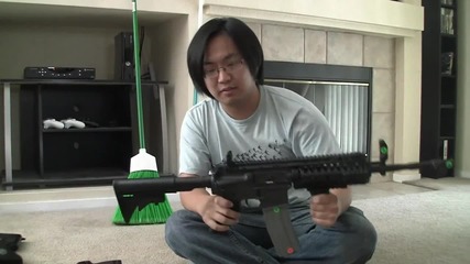 Behind the Scenes - Huge Guns 