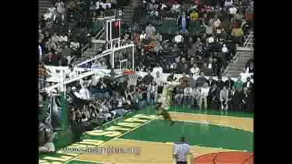 Lebron Dunk