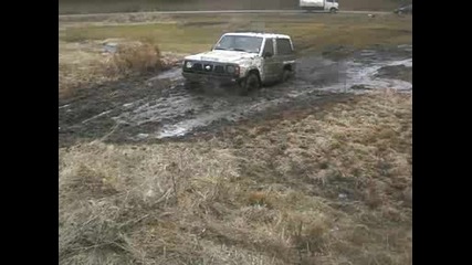 Nissan Patrol In Mud