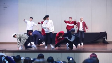 Jungle Game sf9