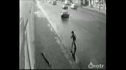 На Косъм От Смърта