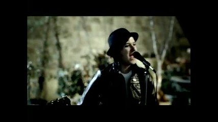 Simple Plan - Your Love Is A Lie